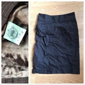L.A.M.B. Collection Pinstripe Work Skirt sz 2